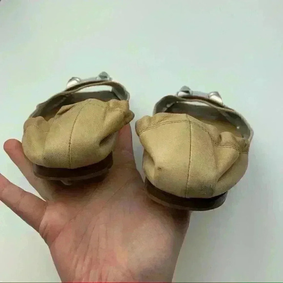 Bcbgmaxazria flats sz 8.5 38.5 tan leather studded - Picture 8 of 12